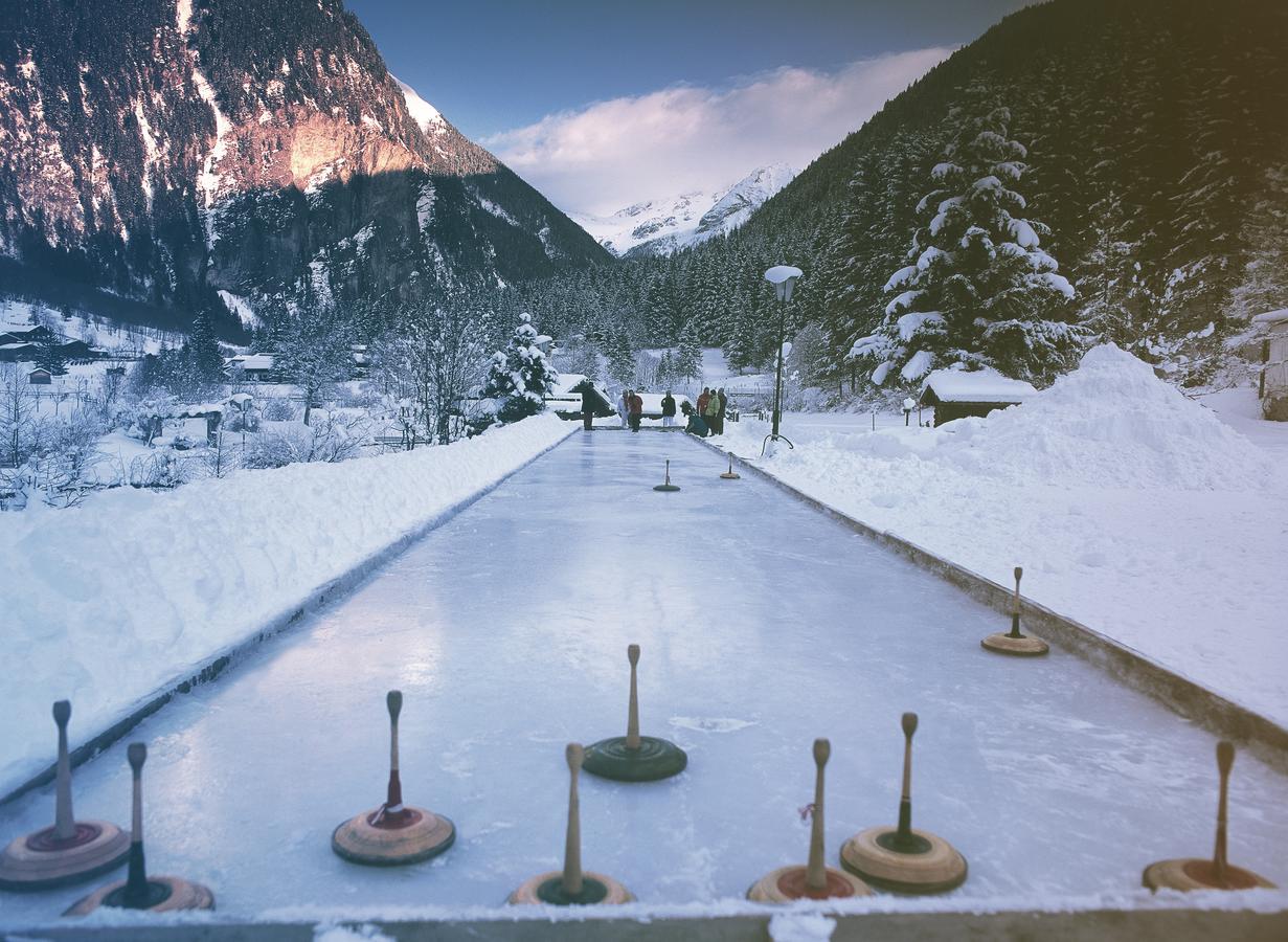 Gruener Baum Hotel Bad Gastein Bagian luar foto