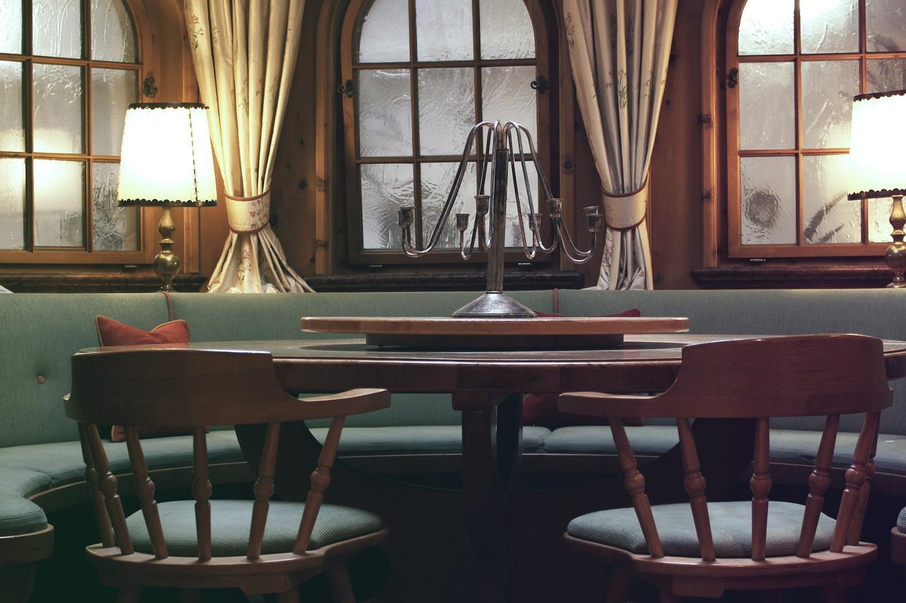 Gruener Baum Hotel Bad Gastein Bagian luar foto