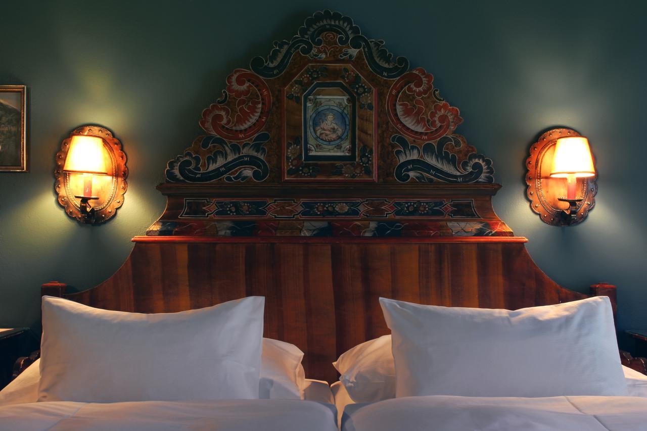 Gruener Baum Hotel Bad Gastein Bagian luar foto