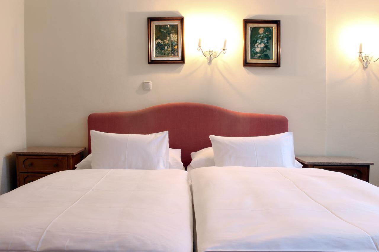 Gruener Baum Hotel Bad Gastein Ruang foto