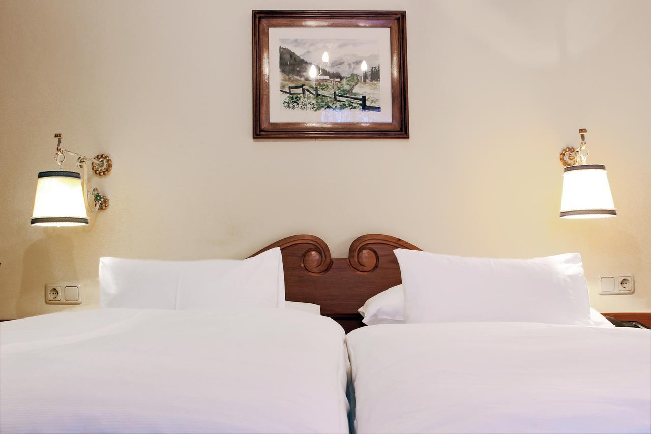 Gruener Baum Hotel Bad Gastein Ruang foto